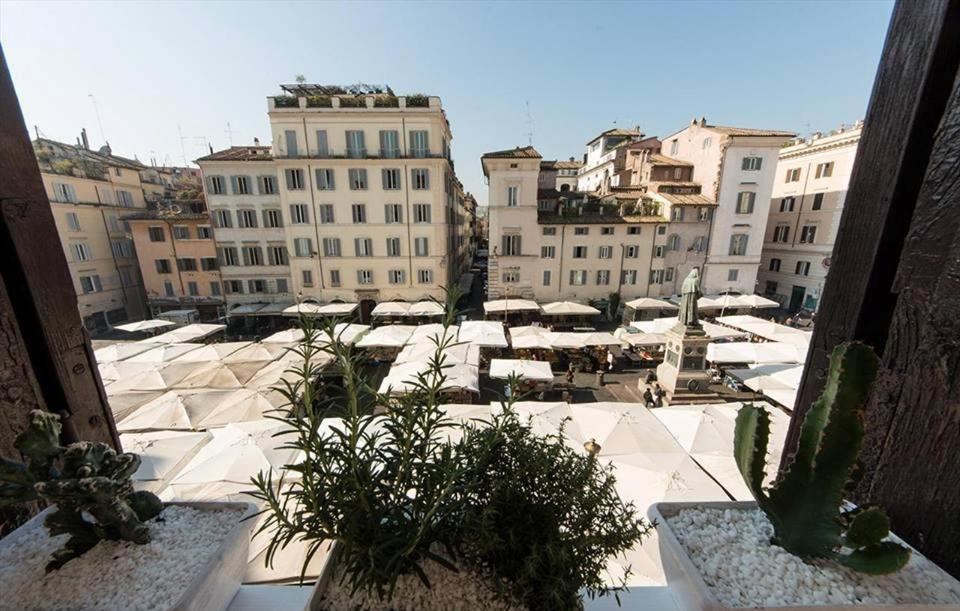 Appartement Campo Dei Fiori Deluxe With View à Rome Extérieur photo