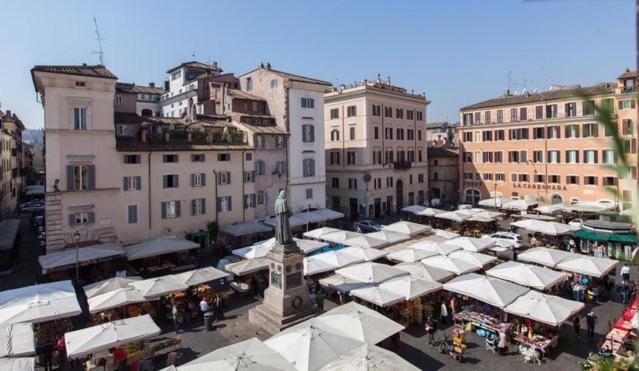 Appartement Campo Dei Fiori Deluxe With View à Rome Extérieur photo